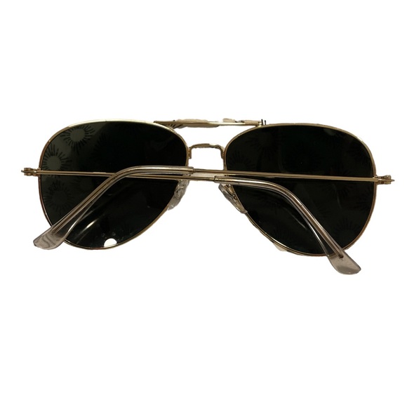 Vintage Ray-Ban B&L Aviator Sunglasses, Unisex - Picture 2 of 8